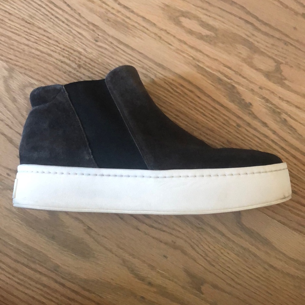 Vince slip ons
